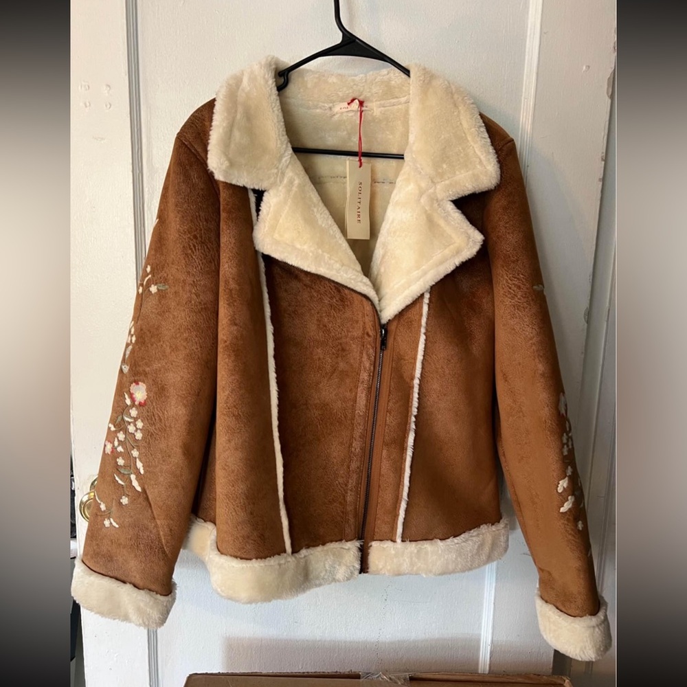 Solitaire women’s coat